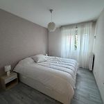 1 Bedroom Flat - Terrace & Ac