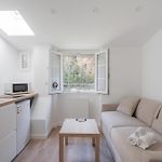 Cozy Studio In Port De Nice