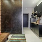 Charming 1 Bdr Downtown