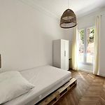 Urban Charm 6 People Near Dowtown With Air Conditioning & Netflix
