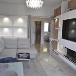 Emotion Vip Apartment