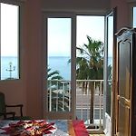 Hotel Azur