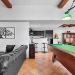 Maison De Charme | Jardin & Swim Spa Prive