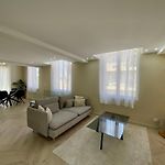 Nice House With Sunny Terrace And Ac