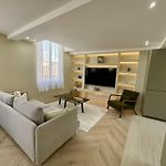 Nice House With Sunny Terrace And Ac
