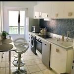 Double Room Only For Women Femal