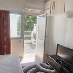 Studio Meuble Grande Terrasse Piscine Parking Gratuit Nice