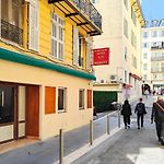 Massena Studio Apartment Comfort And Ideal Location