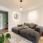 Beautiful 2 Rooms Swimming Pool, Parking Space And Air Conditioning