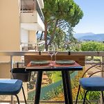 Piscine Balcon Et Calme