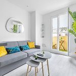 Relaxation & Comfort Design Studio With Ambient Led