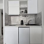 Cozy Seaside Studio With Private Parking