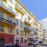 Port De Nice, Clim, Wifi Et Calme