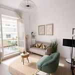 Le Petit Safran - Une Chambre Et Terrasse