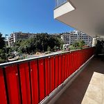 Appartement 2 Chambres - Terrasse, Parking Gratuit & Climatisation