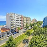 Villa Melrose Sea View Retreat Close To Beach