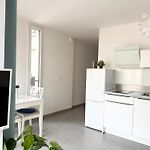 2P Moderne Avec Terrasse A Nice
