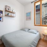 Charming 2 Rooms, Sleeps 4 Nice Center
