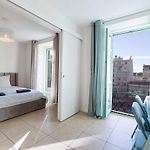 Bright Apartment With Balcony Port De Nice