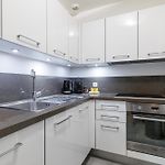 Charming 1 Bdr Apartment In The City Center