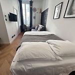 Central Nice Studio Bright Modern & Walkable