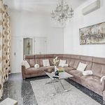 Apartment In Nice Near Beaches