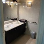 Superbe Appartement 3 Chambres 1 Salon Cosy Et 2 Grandes Terrasses Moderne Tram A 2 Min 6 Personnes