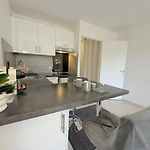 Charming Cozy Studio With Sunny Balcony