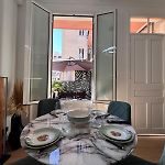 Appartement Terrasse 4 A 6 Personnes Haut De Gamme Nice Port, Riquier
