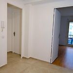 1 Minute To Tram - 3 Ac - 2 Balcony - Close Beach