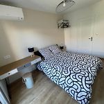 Appartement 3 Pieces, Proche De La Plage, Climatise, Tramway A Proximite