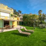 Wonderful Panoramic View With Ac