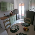 Sunny And Quiet Apartement - Near Sea