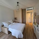 Negrescu Residence - Promenade & Beach