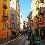 Charmant Et Spacieux Studio A 10 Minutes Du Centre De Nice Et 5 Min De L\'Entree D\'Autoroute Acces Faciles Et Dans Quartier Calme