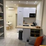 Quiet And Bright Apartment In The Heart Of Nice