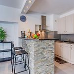 Suede 4 Ap4210 By Riviera Holiday Homes