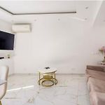 Appartement 2 Chambres Climatise I Terrasse Parking Gratuit I 200M Mer I Nice Californie