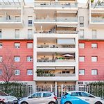 Apparemment F3 Avec Terrasse Clim & Tram