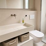 Charming 1-Bedroom Apartment With Small Terrace, Fully Equipped
