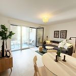 Infinice Ap4514 By Riviera Holiday Homes