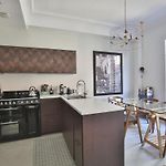 Cozy Apartment - Liberation District