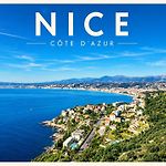 Authentic Nice Port Apartment - Walk Everywhere