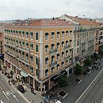 Hôtel Univers