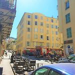 Le 43 Nice Port
