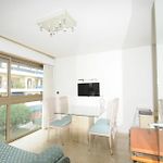 Centre Promenade Golden Square Terrace 1 Min Walk To The Beach Ac