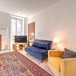 Lovely Large Familial Apartment In Central Nice, Ten Minutes Walk To The Beach!