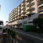 Royal Promenade