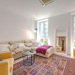 Lovely Large Familial Apartment In Central Nice, Ten Minutes Walk To The Beach!