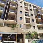 Nestor&Jeeves - Rivoli Palm - City Center - Very Close Sea